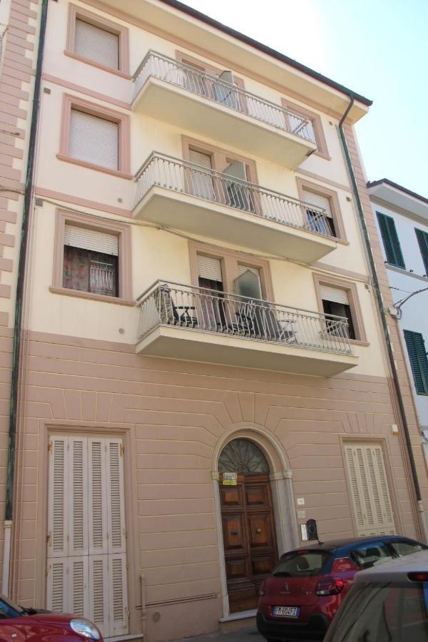 Apartment Sea Design Home By Interhome Viareggio Exterior foto